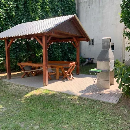 Holdfeny Apartamento Siófok