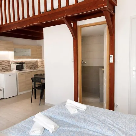 Apartment Holdfeny *